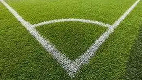 全红婵陈芋汐包揽女子双人10米台金牌，全红婵坦言心态受挫失误多