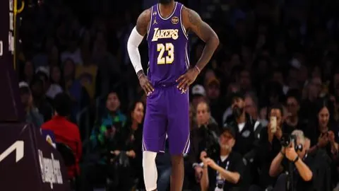 国米依靠点球击败那不勒斯，卢卡库建功西涅染红，意甲第12轮赛事回顾